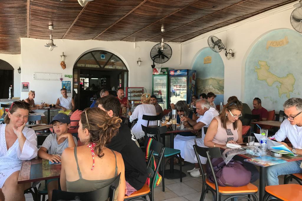 Calypso Hotel Lipszí Kültér fotó